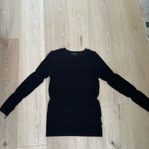 Banana Republic Black Textured Knit sweater- form fitting and never worn